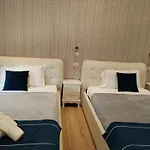 Fiera منزل للإقامة *